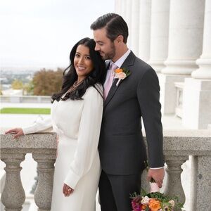 Meet your Posher, Elise